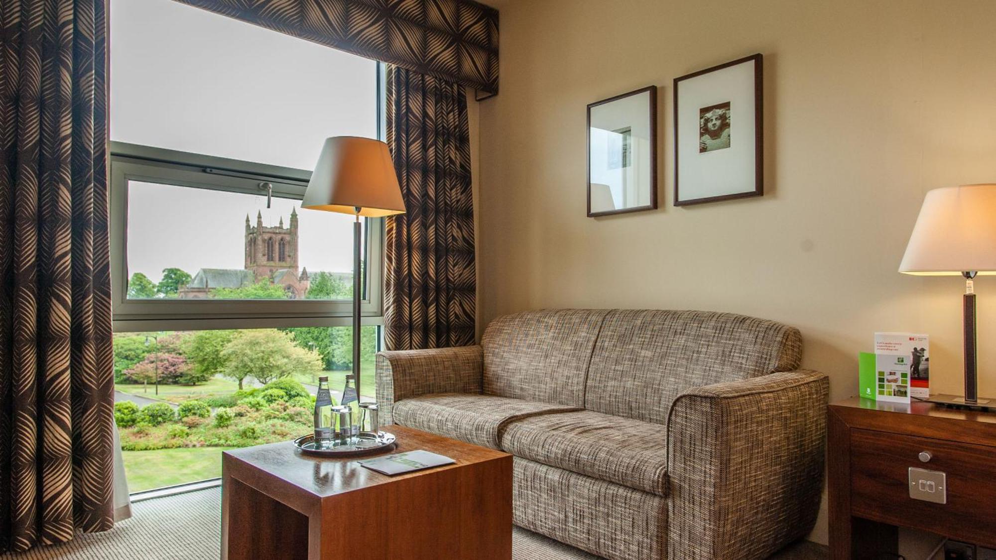Holiday Inn Dumfries By Ihg Eksteriør bilde