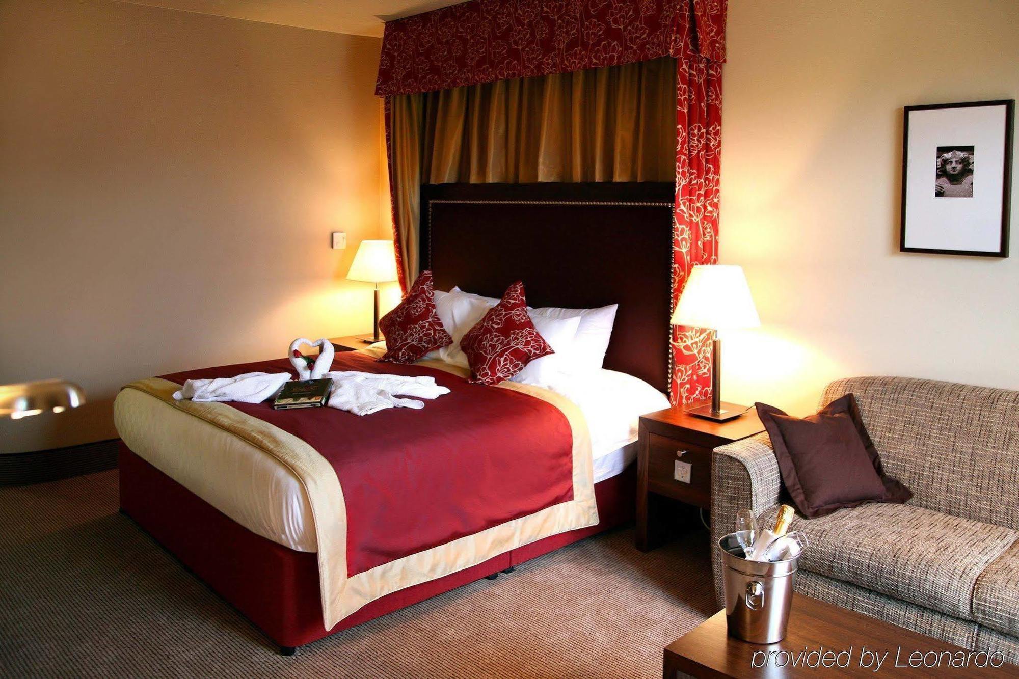 Holiday Inn Dumfries By Ihg Eksteriør bilde